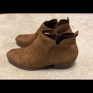 American Eagle Boots